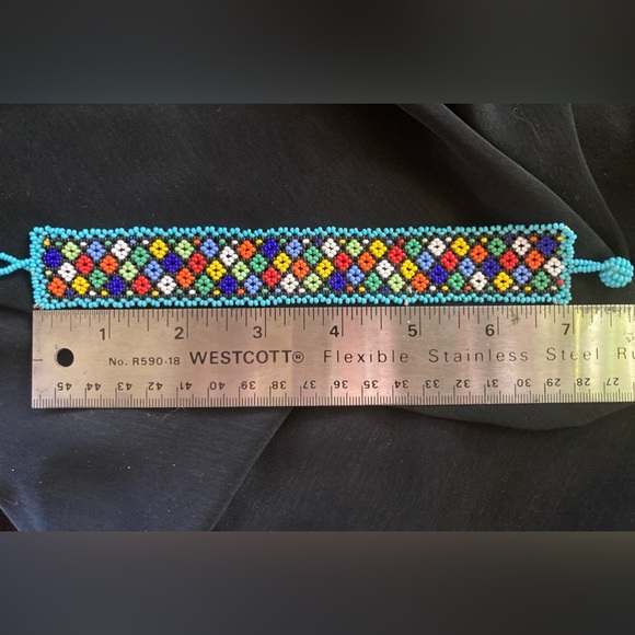 Zulu colorful beaded bracelet - Picture 2 of 4